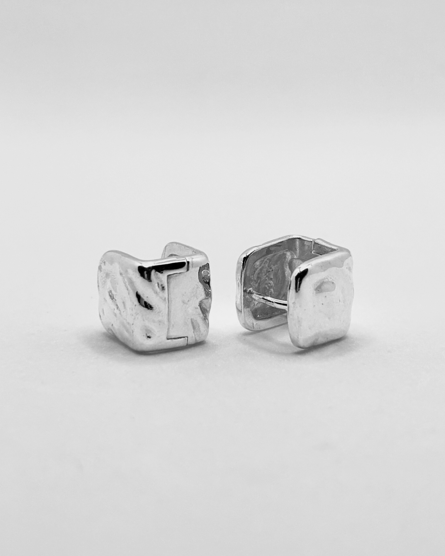 Cube Earring Universal Size