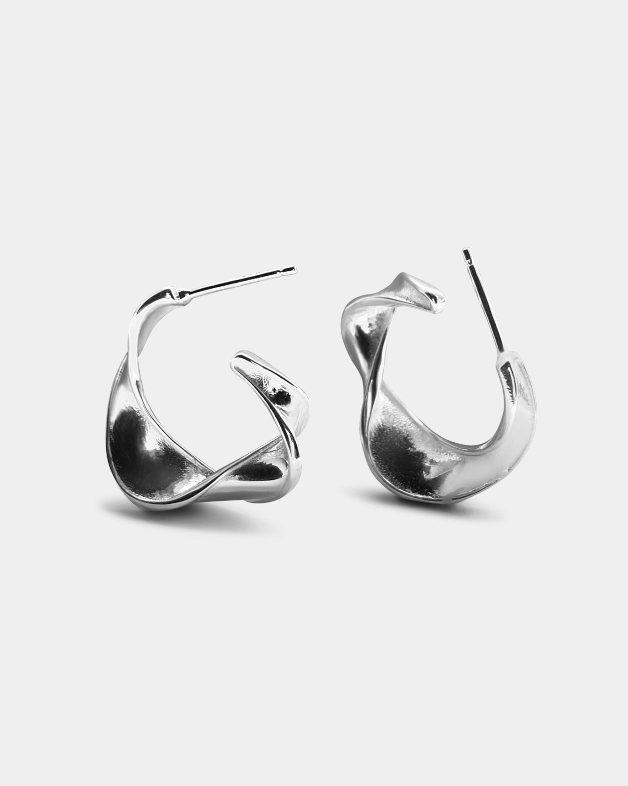 CRESCENT EARRING