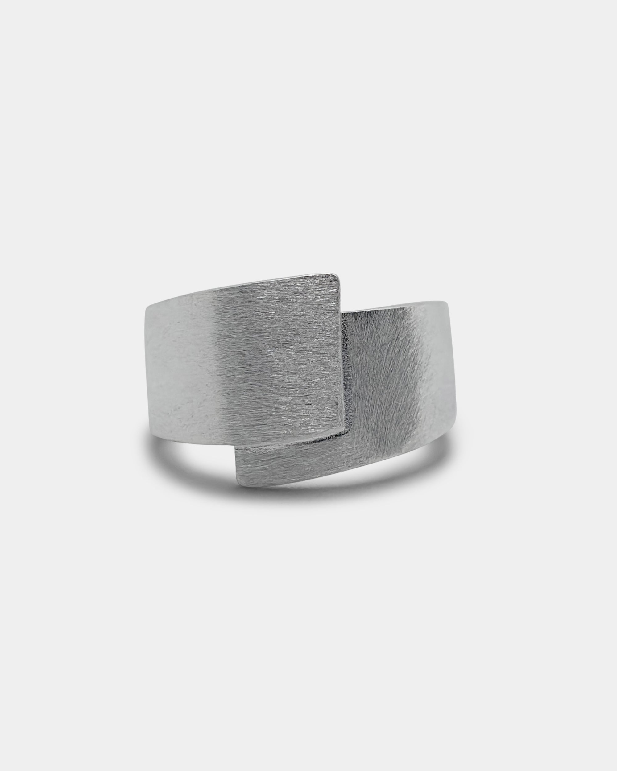 VOLUTE RING